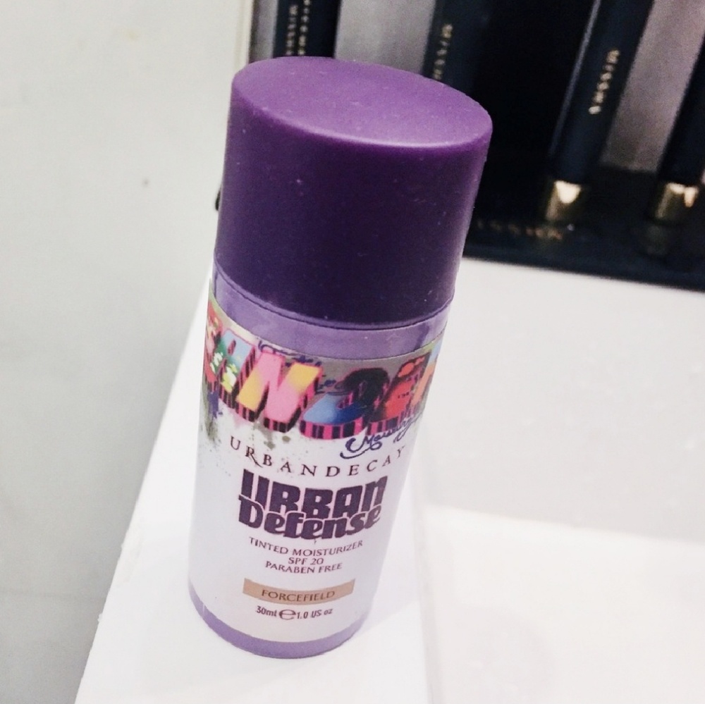 Urban Decay Forcefield Tinted Moisturizer